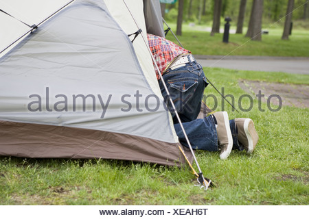 Man Entering Tent Stock Photo: 21941699 - Alamy
