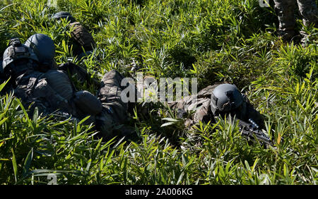 Yamato, Japan. 19 Sep, 2019. Us-Armee Soldaten beteiligen sich an der Aufklärung und Ausbildung der gemeinsame militärische Übung "Orient Shield 2019' in Kumamoto, Japan am Donnerstag, 19. September 2019. Foto von keizo Mori/UPI Quelle: UPI/Alamy leben Nachrichten Stockfoto