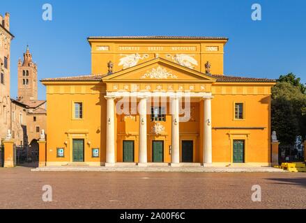 Klassizistische Teatro Comunale, Piazza dei Martiri, Carpi, Provinz von Modena, Emilia-Romagna, Italien Stockfoto