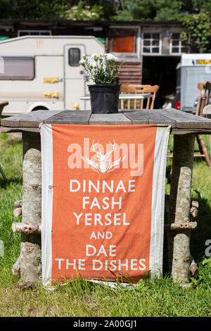 Kleine lokale Töpferei Shop, Loch Ness, Schottland, Highlands Stockfoto