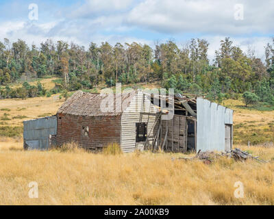 Ein verlassenes Haus in der Tamar Valley in Tasmanien, Australien. Stockfoto