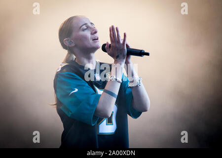 Trondheim, Norwegen. 18., August 2017. Die Schwedische rapper Silvana Imam führt ein Live Konzert während der norwegischen Musik Festival Pstereo 2017 in Trondheim. (Foto: Gonzales Foto - Tor Atle Kleven). Stockfoto