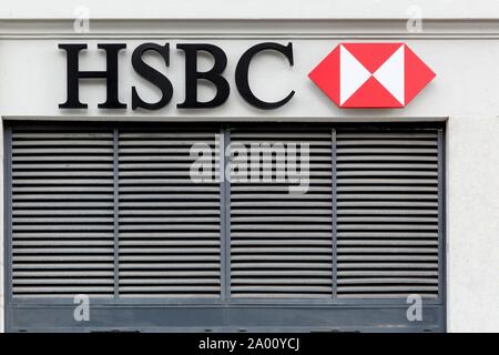 Lyon, Frankreich - 27 Januar, 2016: HSBC Holdings ist eine britische multinationale Bank- und Finanzdienstleistungen Unternehmens Stockfoto