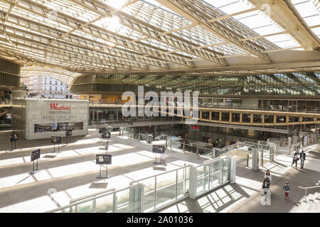 FORUM DES HALLES DEVIENT WESTFIELD Forum des Halles Stockfoto