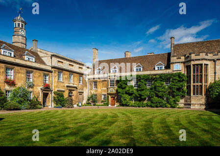 Christ's College in Cambridge. Der erste Hof am Christ's College der Universität Cambridge in Großbritannien. Die Hochschule wurde 1505 gegründet Stockfoto