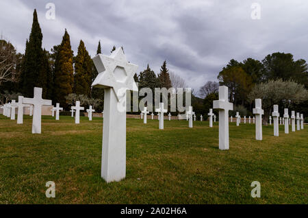 Draguignan/Frankreich - 06 Februar 2018: Seymour Grant Krieg Grab in Rhone amerikanischen Friedhof Stockfoto