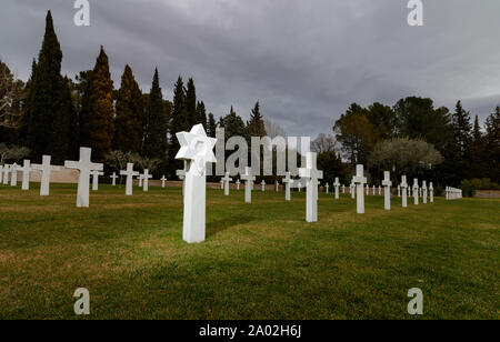 Draguignan/Frankreich - 06 Februar 2018: Seymour Grant Krieg Grab in Rhone amerikanischen Friedhof Draguignan Frankreich Stockfoto