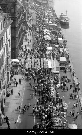 Newcastle Quayside Markt, c 1973 Stockfoto