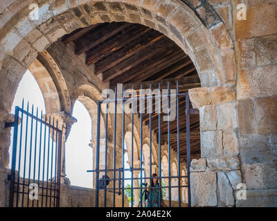 Die Salvador Kirche in der Stadt von Sepulveda, die in Kastilien und Leon, Spanien, Europa befindet. Stockfoto