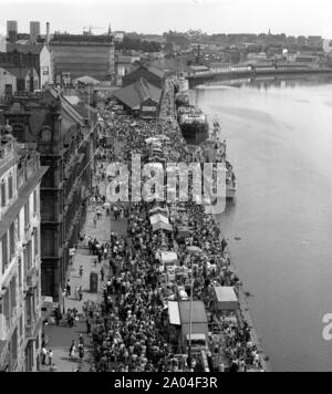 Newcastle Quayside Markt, c 1973 Stockfoto