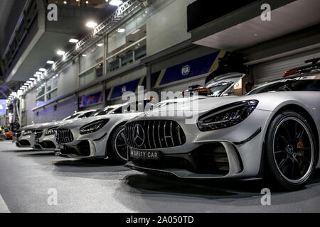 Marina Bay, Singapore. 19. Sep 2019. Motorsport: FIA Formel Eins-Weltmeisterschaft 2019, Grand Prix von Singapur, F1 Safety Car, Mercedes-AMG GT R Quelle: dpa Picture alliance/Alamy leben Nachrichten Stockfoto