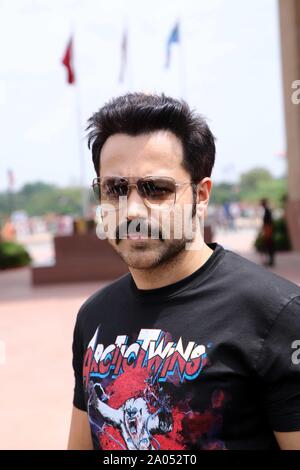 New Delhi, Indien. 19 Sep, 2019. Bollywood Schauspieler, Emraan Hashmi, während der payinghomage zu den Soldaten, die das ultimative Opfer für das Vaterland erfolgt bei Amar Jawan Jyoti. (Foto von Jyoti Kapoor/Pacific Press) Quelle: Pacific Press Agency/Alamy leben Nachrichten Stockfoto