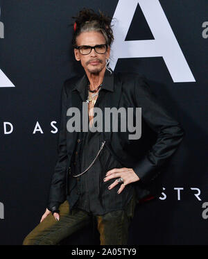 Aerosmith Sänger Steven Tyler besucht die Premiere des Motion Picture sci-fi-Thriller "Ad Astra" am ArcLight Cinerama Dome im Hollywood Abschnitt von Los Angeles am Mittwoch, 18. September 2019. Storyline: Astronaut Roy McBride (Brad Pitt) fährt auf die äußeren Ränder des Sonnensystems seinen verschwundenen Vater zu finden und das Geheimnis, das das Überleben unseres Planeten bedroht. Seine Reise wird entdecken Sie Geheimnisse, die die Natur der menschlichen Existenz und unseren Platz im Kosmos Herausforderung. Foto von Jim Ruymen/UPI Stockfoto