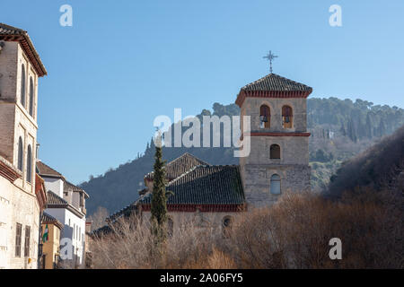 Convento de Santa Catalina de Zafra (dominicas) und Parroquia de San Pedro y San Pablo, Carrera del Darro, Granada Stockfoto