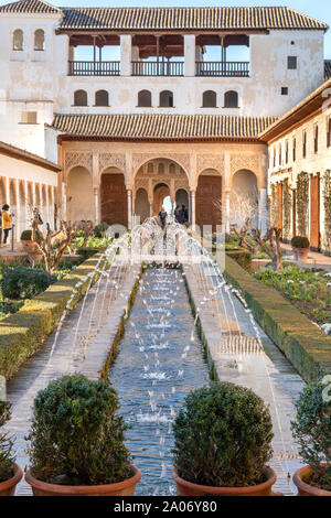 Brunnen in der Nähe der Alhambra, des Generalife Granada Stockfoto