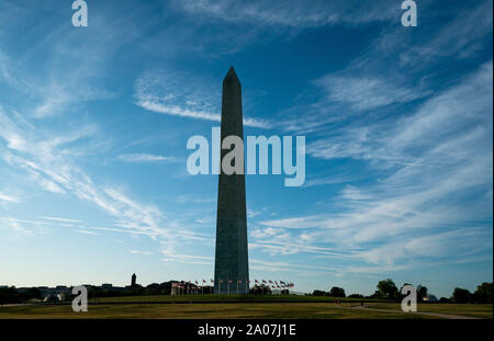 Washington DC, USA. 19. Sep 2019. Das Washington Monument wieder eröffnet heute folgende Jahr für Reparaturen und Renovierungen aus dem Erdbeben 2011, in Washington, DC am Donnerstag, 19. September 2019. Foto von Kevin Dietsch/UPI Quelle: UPI/Alamy leben Nachrichten Stockfoto