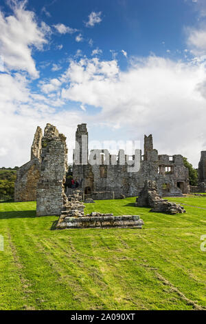 Egglestone Ruinen der Abtei aus dem 12. Jahrhundert in der Nähe von Barnard Castle, County Durham, UK dating Stockfoto