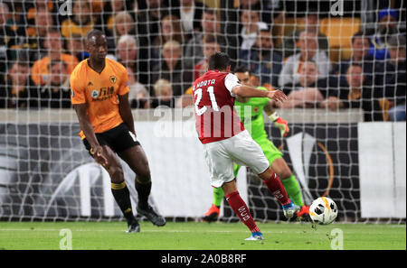 Der SC Braga Ricardo Horta Kerben erste Ziel seiner Seite des Spiels während der UEFA Europa League Gruppe K Gleiches an Molineux Stadium, Wolverhampton. Stockfoto