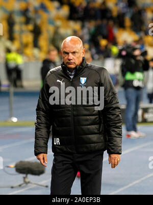 Kiew, Ukraine. 19 Sep, 2019. Uwe Rosler, Head Coach von Malmö FF, gesehen nach der 2019/2020 UEFA Europa League Fußball Tag 1 Spiel, zwischen schwedischen Malmö FF und Ukrainischen FC Dynamo Kiew, an der NSC Olimpiyskiy Stadion. (Final Score: Dynamo Kiew 1-0 Malmö FF) Credit: SOPA Images Limited/Alamy leben Nachrichten Stockfoto