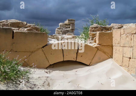 Ruinen der Telegraf Station in Eucla bedeckt mit Sand, Nullarbor, Western Australien Stockfoto