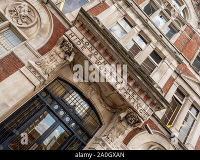 SOUTHWARK, LONDON: Eingang zum London Leder, Fell und Wolle Exchange Gebäude in Weston Street Stockfoto