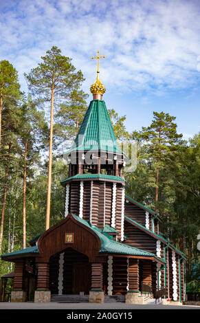 Ganina Yama Ganyas Pit-Komplex von Holz- orthodoxen Kirchen an die Begräbnisstätte des letzten russischen Zaren in der Nähe von Jekaterinburg, Russland Stockfoto
