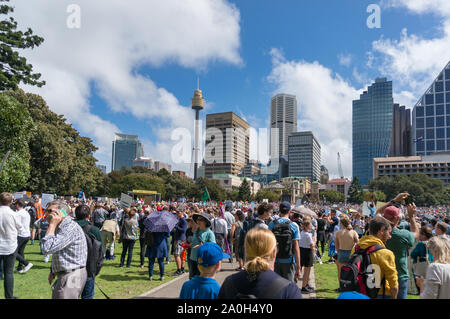 Sydney, Australien - 20 September 2019: Streik für Klimawandel in Sydney. Menschen anspruchsvolle Klima Aktionen aus der australischen Regierung. Stockfoto