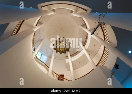 Wendeltreppe in das Museum, Musée de la Mosquee Hassan II., Inside, Casablanca, Marokko Stockfoto