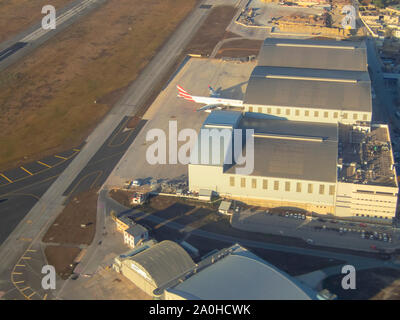 Malta International Airport auf dem Gelände der ehemaligen Militärbasis der RAF Luqa Stockfoto