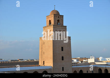 Minarett der Moschee von Uqba Stockfoto