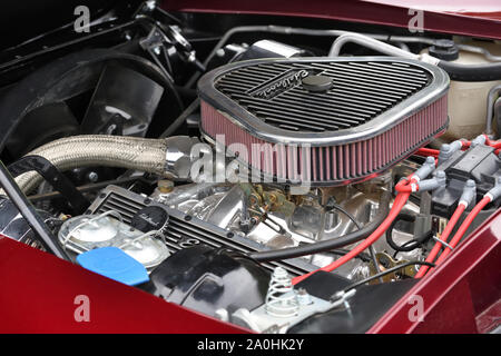 Vilnius, Litauen - 10. Mai: vintage Sportwagen Chevrolet Corvette C2 Motor am 10. Mai 2019 in Vilnius, Litauen Stockfoto