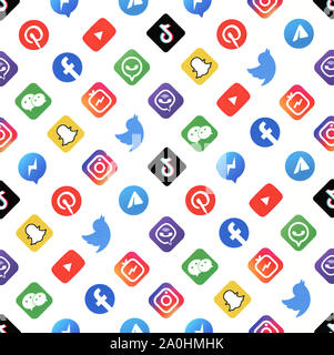 Kiew, Ukraine - September 20, 2019: Nahaufnahme von Papier mit gedruckten Logos Muster der bekannten Marken Social Media wie Facebook, YouTube Stockfoto