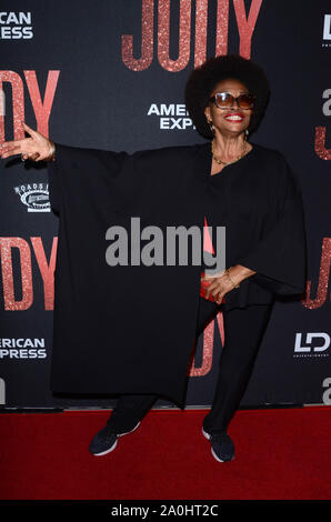 Beverly Hills, Ca. 19 Sep, 2019. Jenifer Lewis in Los Angeles Premiere von Judy am Samuel Goldwyn Theater in Beverly Hills, Kalifornien am 19. September 2019. Quelle: David Edwards/Medien Punch/Alamy leben Nachrichten Stockfoto