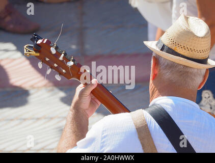 Die ältesten mit Musikinstrumenten Stockfoto