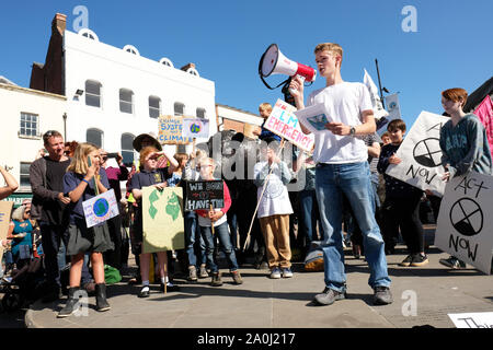 Hereford, Herefordshire, UK - Freitag 20 September 2019 - Schülerinnen und Schüler von den Hochschulen und Schulen in Hereford hören Sie Vorträge von studentischen Aktivisten auf ein Tag des Protestes gegen den Klimawandel als globales Klima Streik bekannt. Foto Steven Mai/Alamy leben Nachrichten Stockfoto