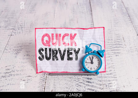 Text Zeichen, die zu schnellen Umfrage. Business Foto text Verhalten schneller Check auf Bedingung Wert Situation von etwas Stockfoto