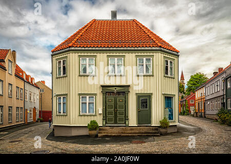 TRONDHEIM, Norwegen - 07 September, 2019: Bakklandet ist eine alte Stadt in der Stadt Trondheim. Stockfoto