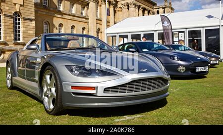 20 20 Aston Martin wurde von Giorgetto und Fabrizio Giugiaro von Italdesign auf der Messe 2019 Salon Privé at Blenheim Palace, Oxfordshire konzipiert Stockfoto
