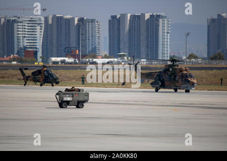 Istanbul, Türkei - September -18,2019: Skorsky Kampfhubschrauber wurde am Atatürk-Flughafen erschossen. 2019 Teknofest Stockfoto