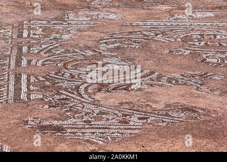 Detail der mittelalterlichen Mosaiken in eine alte christliche Basilika Tempel, heute ruiniert, in Skala Eressos, Lesbos, Griechenland, Europa. Stockfoto