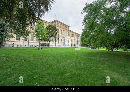 Stockholm, Schweden. September 2019. Panoramablick auf die schwedische Nationalbibliothek vom Park Stockfoto