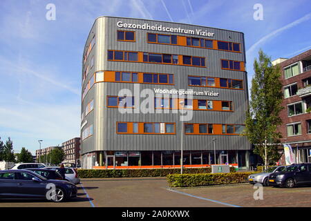 Almere Poort, Niederlande - 20 September 2019: Niederländische health care center "Wesir" im niederländischen Almere. Stockfoto