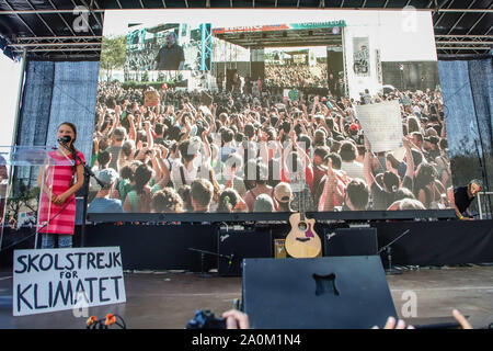 New York, USA. 20. Sep 2019. Schwedische Aktivistin Greta Thunberg spricht während des globalen Klimas Streik Demonstration in New York, USA, am Freitag, Sept. 20, 2019. Die Demonstranten gingen auf Straßen, Parks und Plätzen rund um die Welt am Freitag in einem Tag der Aktion fordern mehr aggressiven Schritte gegen die globale Erwärmung Credit: Brasilien Foto Presse/Alamy leben Nachrichten Stockfoto