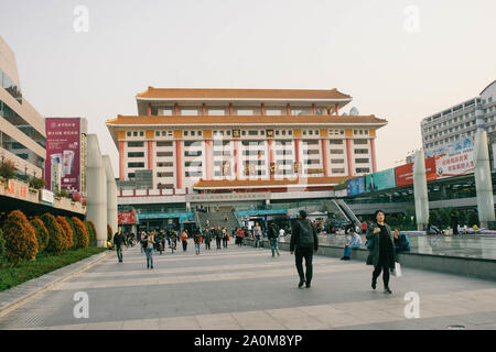 Blick auf Luohu Port, Hong Kong und China Grenze Einwanderung. Stockfoto