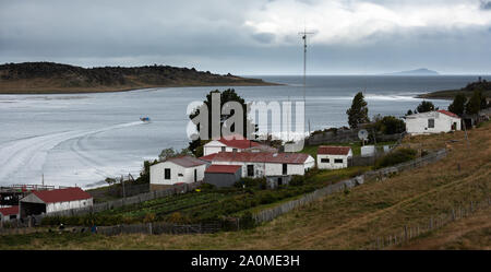 Ushuaia, Argentinien - 29. März 2019: Eine der größten Farmen in der Insel von Tierra del Fuego, die harberton Ranch. Stockfoto