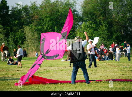 Ferrara/Italien - 9. April 2009 - Internationale Kite Festival" Vulandra'. Ferrara, Italien Stockfoto