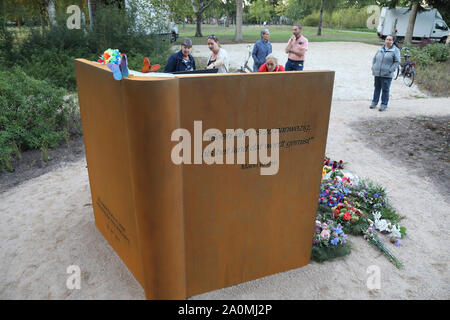 OSS, Niederlande. 20 Sep, 2019. dutchnews, Denkmal für die Opfer der Tragödie von Oss Credit: Pro Schüsse/Alamy leben Nachrichten Stockfoto