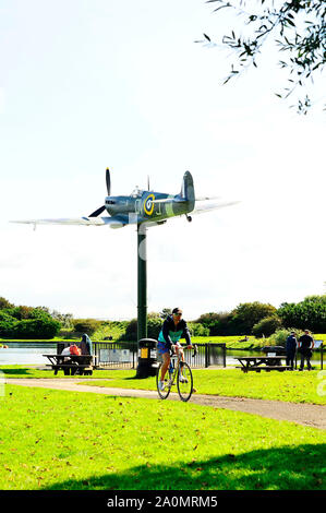 Der Lytham St Annes Full scale Modell spitfire auf Anzeige an Fairhaven See, Lytham, Lancashire, Großbritannien Stockfoto