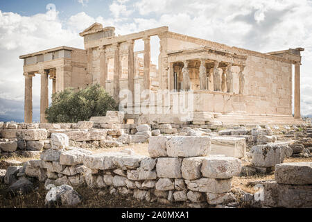 Athen Akropolis ionischen Erechtheion Marmor und die Halle der Karyatiden, Athen, Griechenland Stockfoto