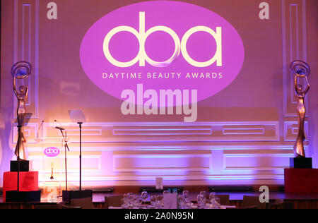 LOS ANGELES, Ca - 20. SEPTEMBER: Atmosphäre, an der 2019 tagsüber Beauty Awards Innen an Taglyan Komplexe in Los Angeles, Kalifornien am 20. September 2019. Credit: Faye Sadou/MediaPunch Stockfoto